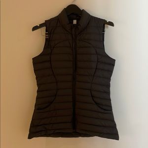 Lululemon Pack it Down Vest